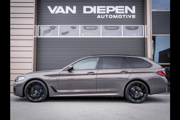 BMW 5 Serie Touring 530e High Executive M-Sport l Laser l Softclose l HUD l Memory