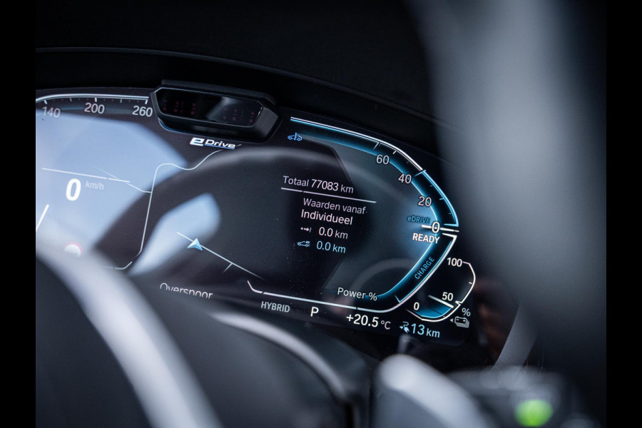 BMW 5 Serie Touring 530e High Executive M-Sport l Laser l Softclose l HUD l Memory