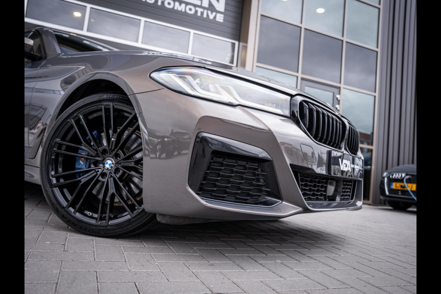 BMW 5 Serie Touring 530e High Executive M-Sport l Laser l Softclose l HUD l Memory