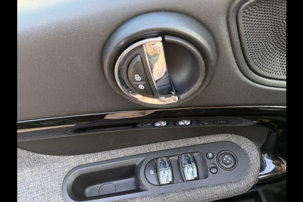 MINI Countryman 1.5 Cooper Full Led|Stoelverwarming|Keyless|Camera|Automaat