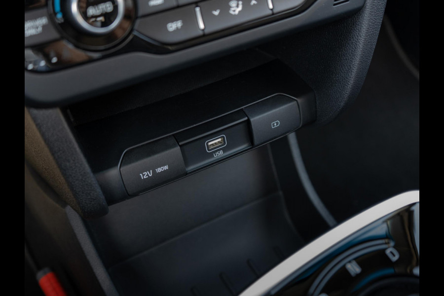 Kia e-Niro DynamicPlusLine 64 kWh | Stoel en stuurverwarming| Navigatie |