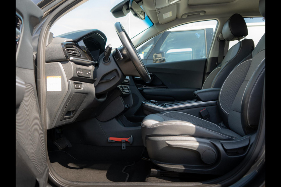 Kia e-Niro DynamicPlusLine 64 kWh | Stoel en stuurverwarming| Navigatie |