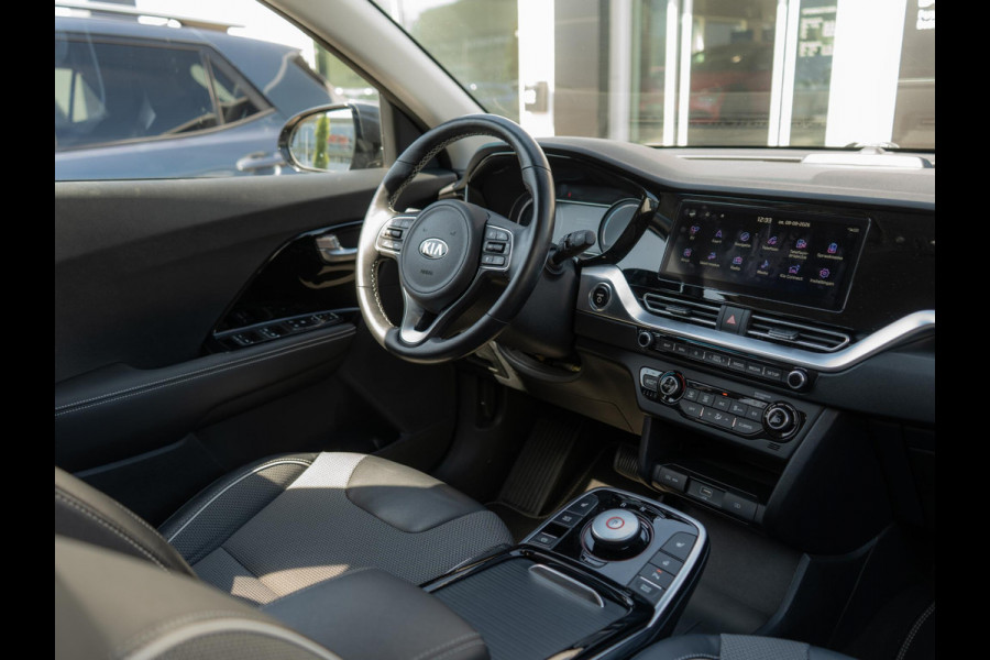 Kia e-Niro DynamicPlusLine 64 kWh | Stoel en stuurverwarming| Navigatie |