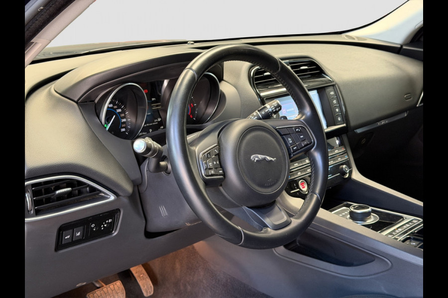 Jaguar F-Pace 2.0d Camera|Navigatie|Grijs Kenteken