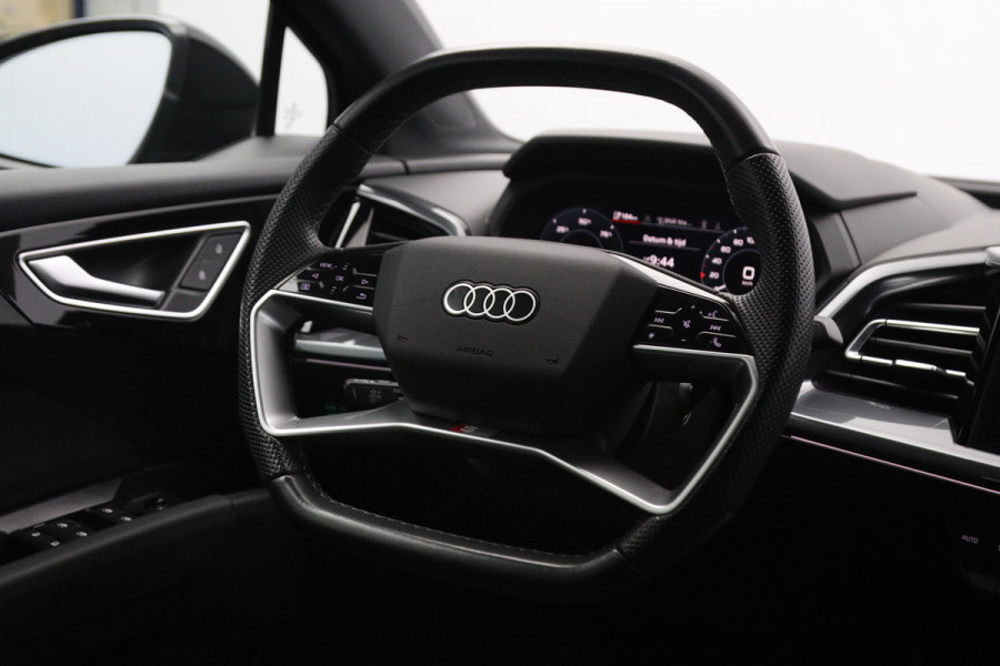 Audi Q4 e-tron 40 204 PK S-Line Edition 77 kWh, SOH 98%, Sportstoelen, Adap. Cruise Control, Climate Control, Camera