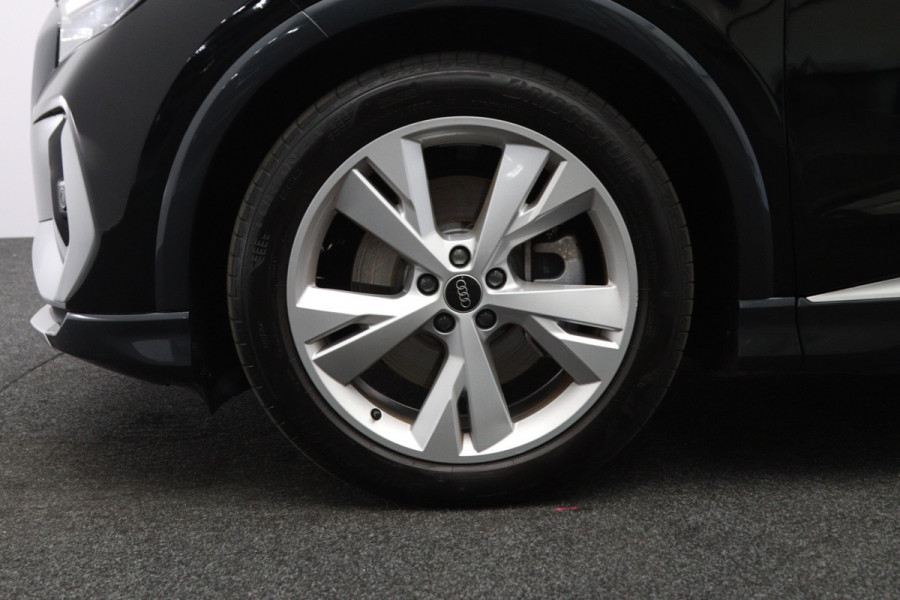 Audi Q4 e-tron 40 204 PK S-Line Edition 77 kWh, SOH 98%, Sportstoelen, Adap. Cruise Control, Climate Control, Camera