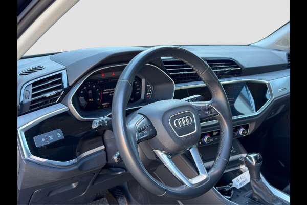 Audi Q3 35 TFSI|ACC|Keyless|20''|Stoelverwarm|Full Led|Automaat