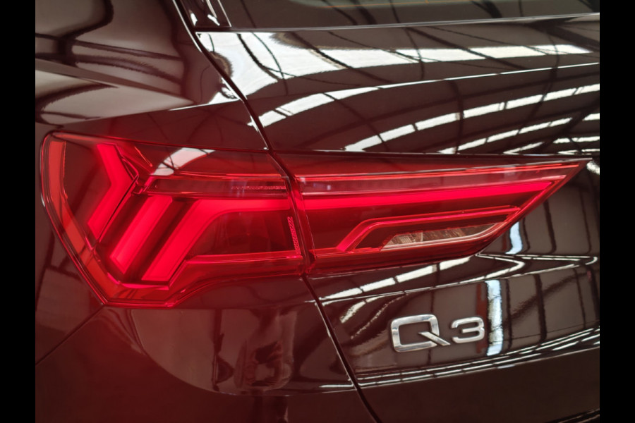 Audi Q3 35 TFSI|ACC|Keyless|20''|Stoelverwarm|Full Led|Automaat