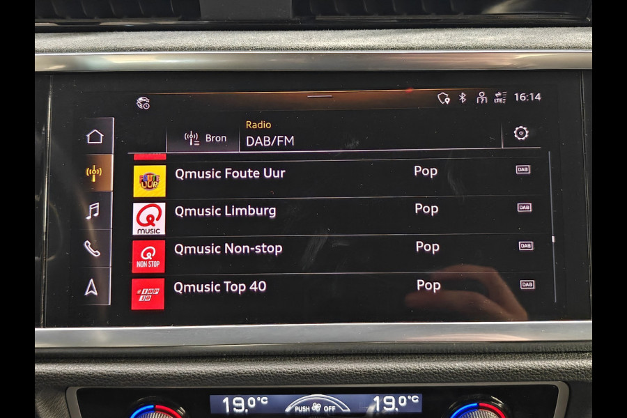 Audi Q3 35 TFSI|ACC|Keyless|20''|Stoelverwarm|Full Led|Automaat
