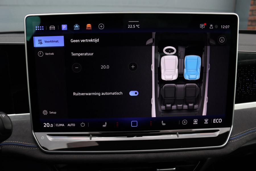 Volkswagen Passat Variant 1.5 eHybrid R-Line Edition | ACC | Panoramadak | Harman&Kardon | Massage | HUD | Trekhaak | iQ.Light | Stoelverwarming V+A | Zonnerollo's |