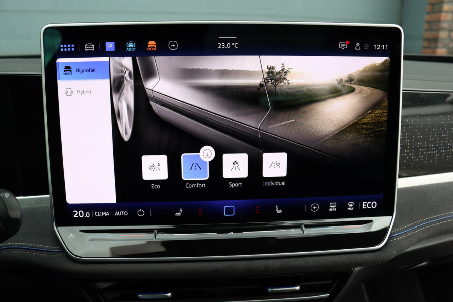 Volkswagen Passat Variant 1.5 eHybrid R-Line Edition | ACC | Panoramadak | Harman&Kardon | Massage | HUD | Trekhaak | iQ.Light | Stoelverwarming V+A | Zonnerollo's |