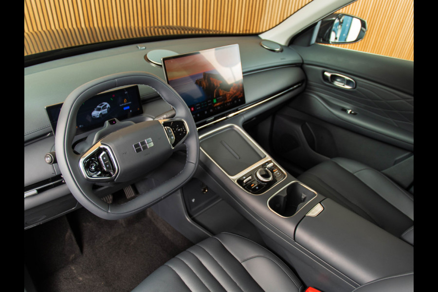 GEELY Starray EM-i 1.5 Pro KEYLESS I 18 INCH I ACC I LEATHER I 2-ZONE