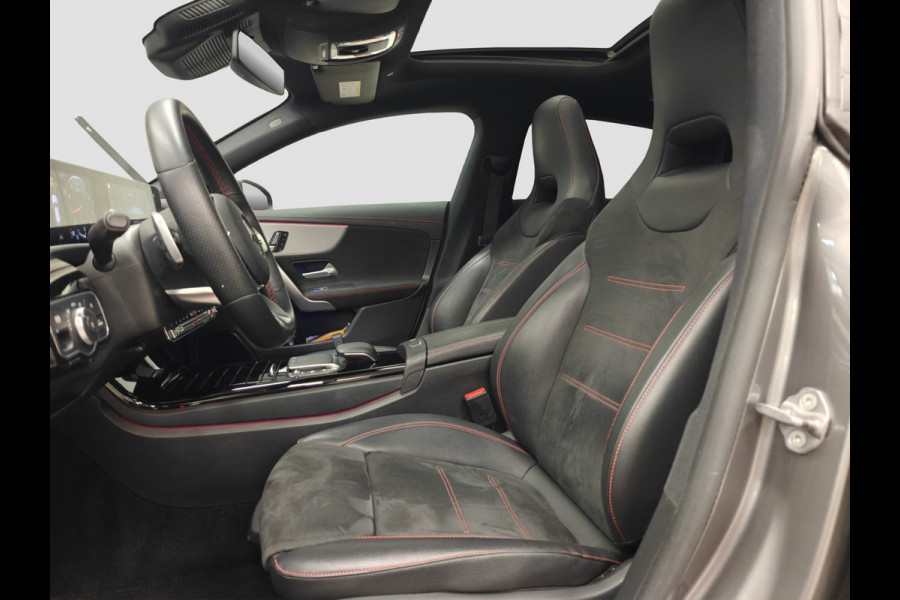 Mercedes-Benz CLA-Klasse Shooting Brake 200 AMG|Pano|ACC|Trekh|Memory|1e Eigenaar|Full Option
