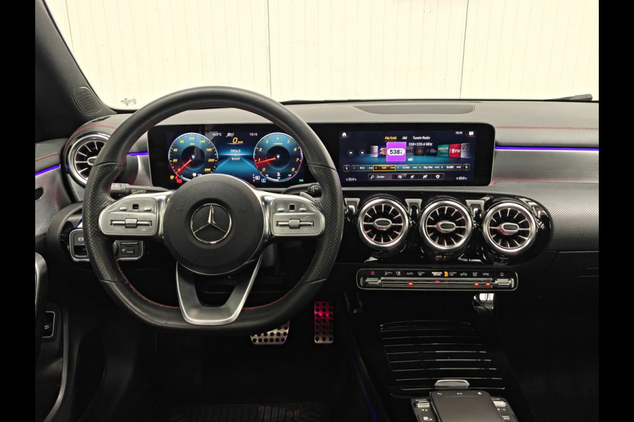 Mercedes-Benz CLA-Klasse Shooting Brake 200 AMG|Pano|ACC|Trekh|Memory|1e Eigenaar|Full Option