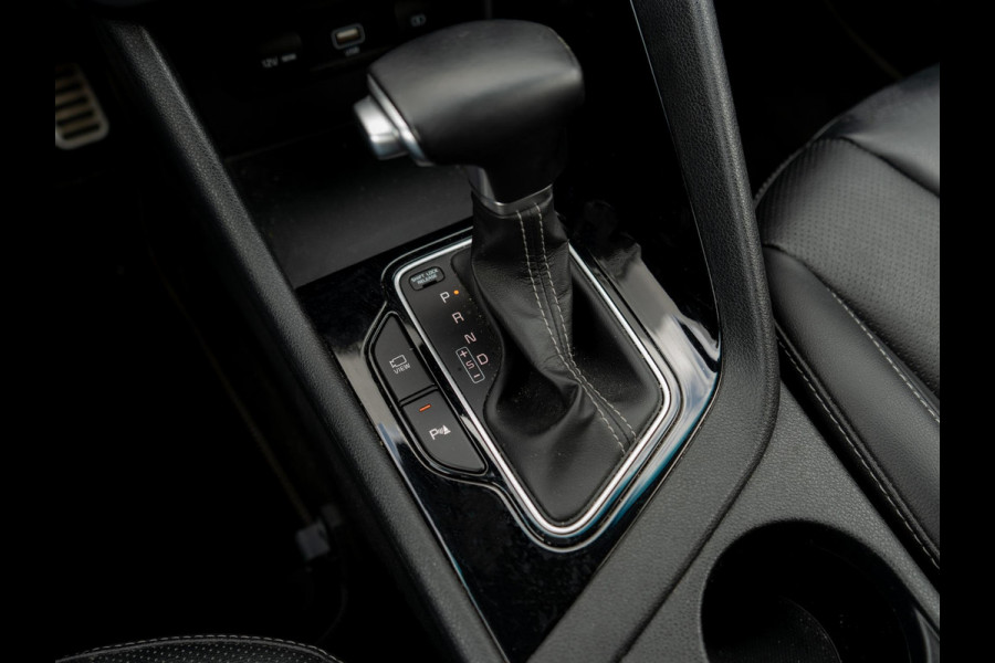 Kia Niro 1.6 GDi Hybrid DynamicPlusLine | Navigatie | Achteruitrijcamera | Stoel en stuurverwarming |