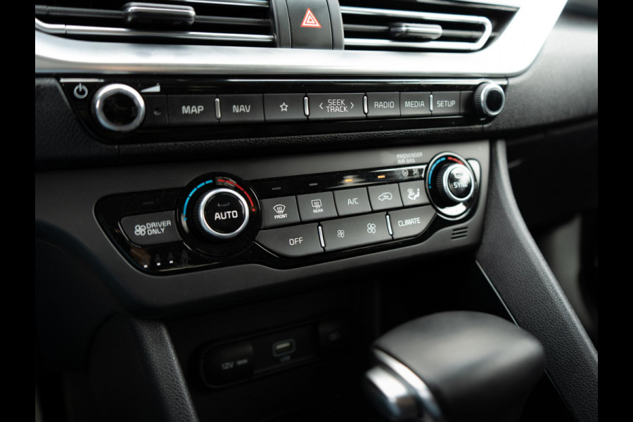 Kia Niro 1.6 GDi Hybrid DynamicPlusLine | Navigatie | Achteruitrijcamera | Stoel en stuurverwarming |