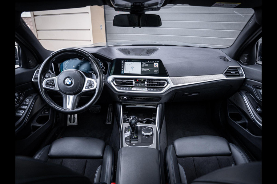 BMW 3 Serie Touring 330e xDrive High Executive M-Sport l DravitGrau l Laser l Pano l HUD l Memory