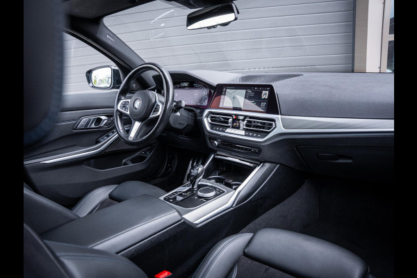 BMW 3 Serie Touring 330e xDrive High Executive M-Sport l DravitGrau l Laser l Pano l HUD l Memory