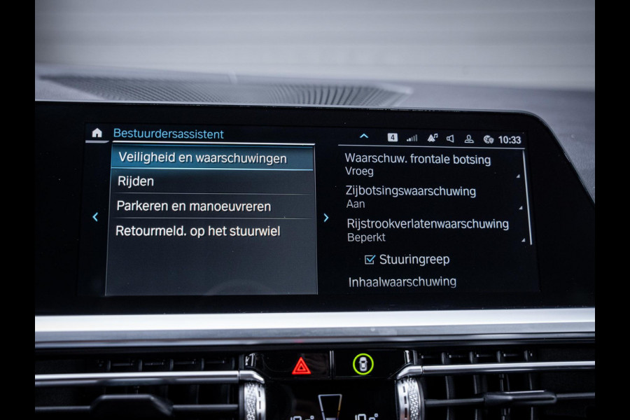BMW 3 Serie Touring 330e xDrive High Executive M-Sport l DravitGrau l Laser l Pano l HUD l Memory