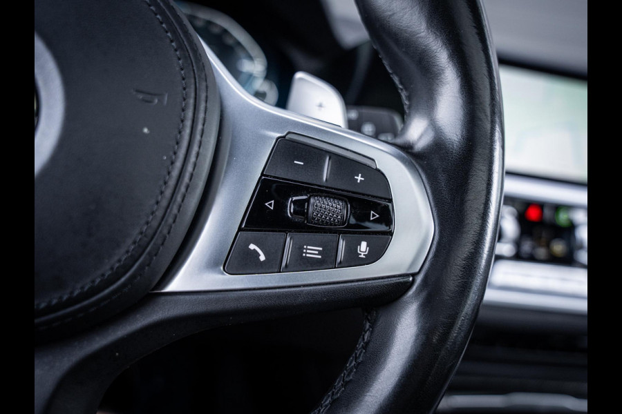 BMW 3 Serie Touring 330e xDrive High Executive M-Sport l DravitGrau l Laser l Pano l HUD l Memory