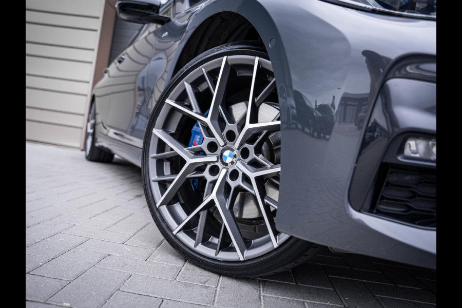 BMW 3 Serie Touring 330e xDrive High Executive M-Sport l DravitGrau l Laser l Pano l HUD l Memory