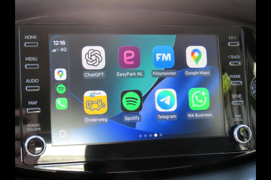 Toyota Aygo X 1.0 VVT-i First AUTOMAAT | CAMERA | STOELVERWARMING | APPLE CARPLAY | KEYLESS ENTRY | CLIMA | DEALER ONDERHOUDEN |