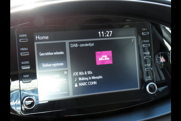 Toyota Aygo X 1.0 VVT-i First AUTOMAAT | CAMERA | STOELVERWARMING | APPLE CARPLAY | KEYLESS ENTRY | CLIMA | DEALER ONDERHOUDEN |
