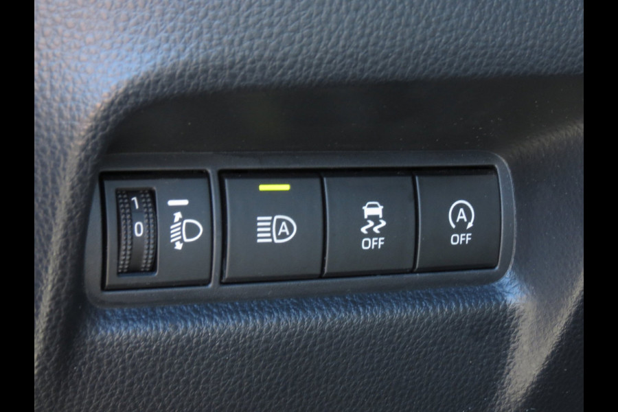 Toyota Aygo X 1.0 VVT-i First AUTOMAAT | CAMERA | STOELVERWARMING | APPLE CARPLAY | KEYLESS ENTRY | CLIMA | DEALER ONDERHOUDEN |