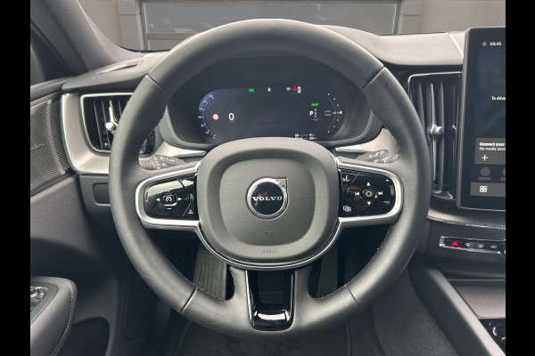 Volvo XC60 2.0 T8 Plug-in hybrid AWD BLACK EDITION (335kW/455PK) ** PANO, TREKH, ACC, HuD, 21-inch LMV ** 1e EIG - UNFALLFREI ** ** INFORMEER OOK NAAR ONZE AANTREKKELIJKE FINANCIAL-LEASE TARIEVEN **