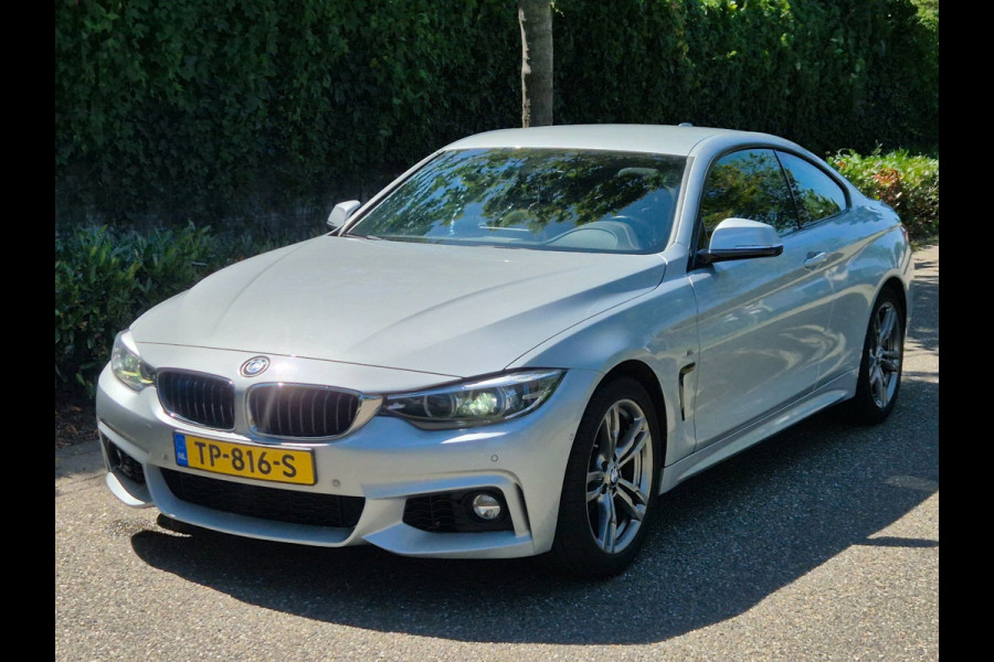 BMW 4 Serie Coupé M Sport Apple CarPlay NAP Achteruitrijcamera Coupé Executive BTW AUTO