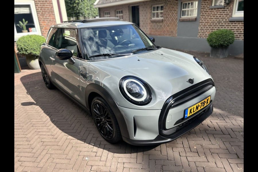 MINI One 1.5 Navi, Panoramadak, Camera, Stoelverw., Nw Model