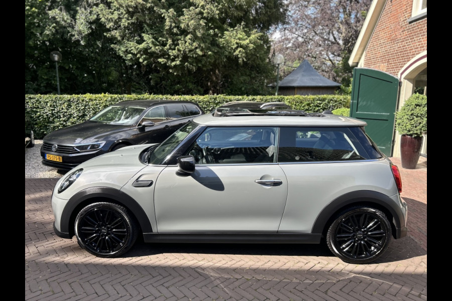 MINI One 1.5 Navi, Panoramadak, Camera, Stoelverw., Nw Model