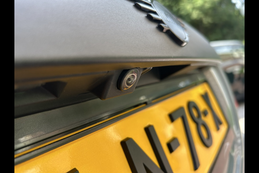 MINI One 1.5 Navi, Panoramadak, Camera, Stoelverw., Nw Model