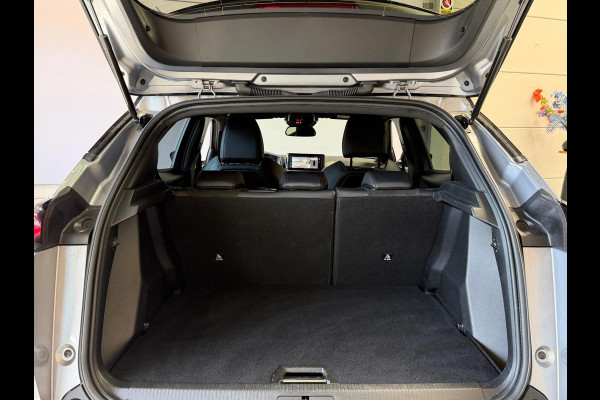 Peugeot 2008 1.2 Hybrid 145 GT, Automaat, 1 Jaar Bovag Garantie, Stoelverwarming, Navi, Camera, Alcantara