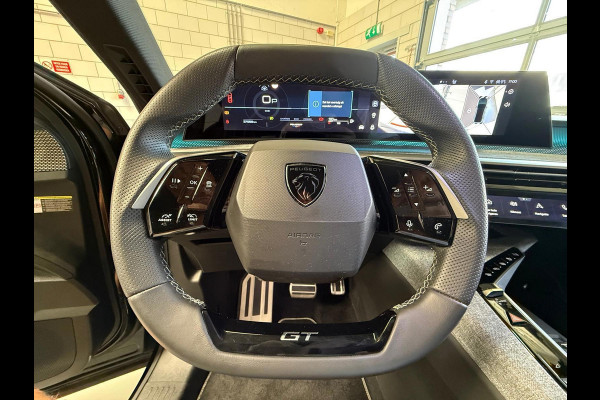 Peugeot 3008 1.2 Hybrid 145 GT Automaat, 1 Jaar Bovag Garantie, Navi, Camera, Massage stoelen, Stoel/Stuurverwarming