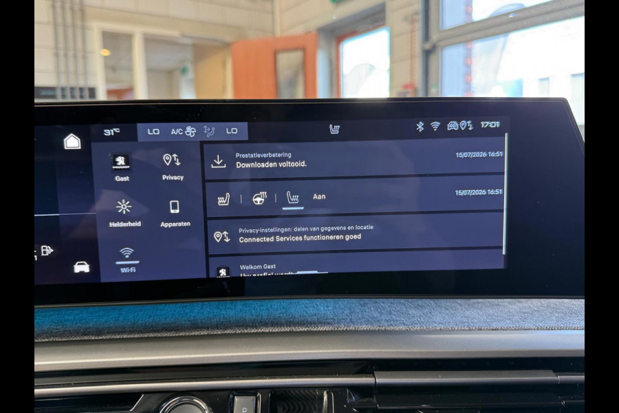 Peugeot 3008 1.2 Hybrid 145 GT Automaat, 1 Jaar Bovag Garantie, Navi, Camera, Massage stoelen, Stoel/Stuurverwarming