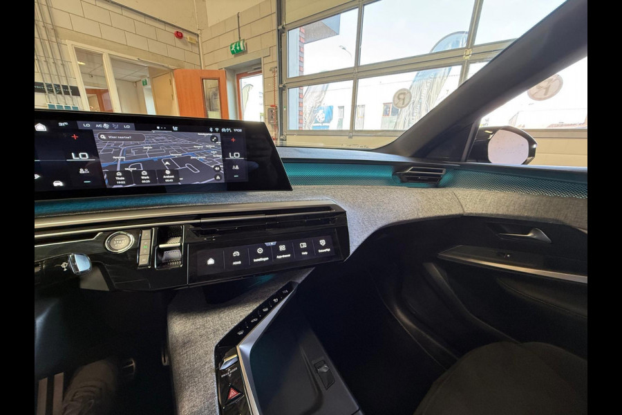 Peugeot 3008 1.2 Hybrid 145 GT Automaat, 1 Jaar Bovag Garantie, Navi, Camera, Massage stoelen, Stoel/Stuurverwarming