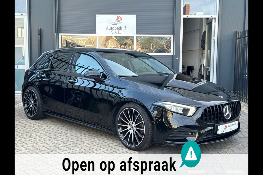Mercedes-Benz A-Klasse 200 AMG CARPLAY SFEERVERLICHTING CAMERA
