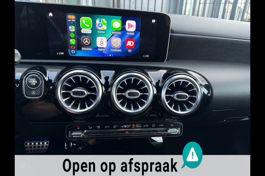 Mercedes-Benz A-Klasse 200 AMG CARPLAY SFEERVERLICHTING CAMERA