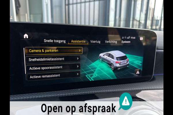 Mercedes-Benz A-Klasse 200 AMG CARPLAY SFEERVERLICHTING CAMERA