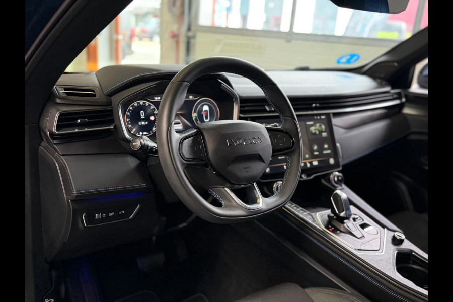 Lynk & Co 01 1.5 PHEV 261 PK Zwarte Hemel, 1 Jaar Bovag Garantie Pano, Navi, Camera