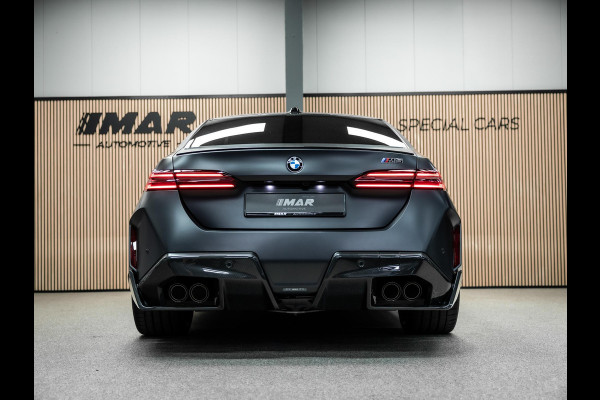 BMW 5 Serie M5  Carbon exterieur, Korbach 22 inch brons, Full options!!!!