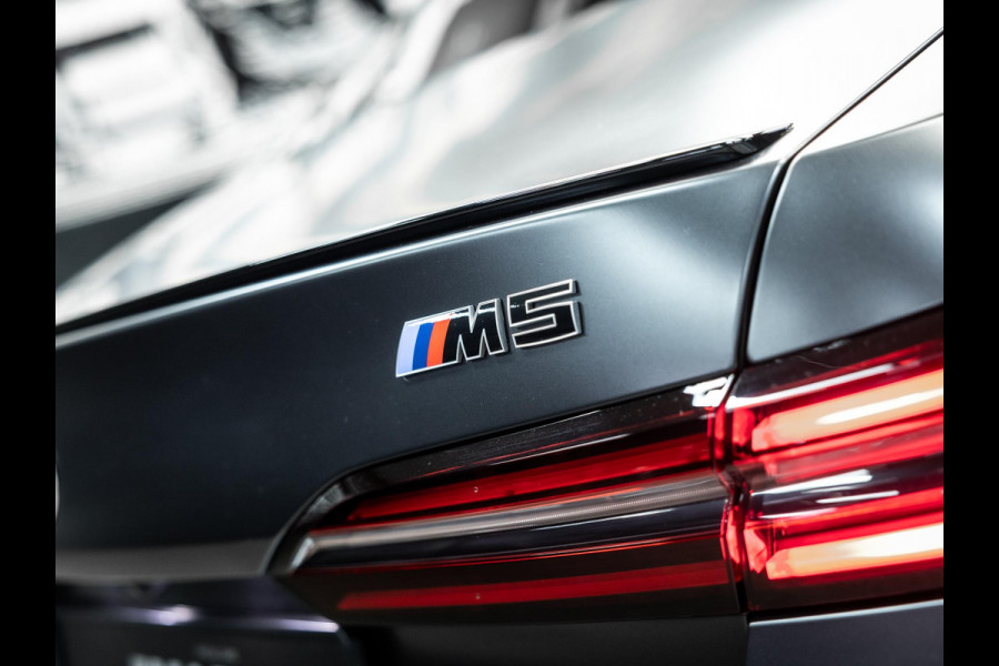 BMW 5 Serie M5  Carbon exterieur, Korbach 22 inch brons, Full options!!!!
