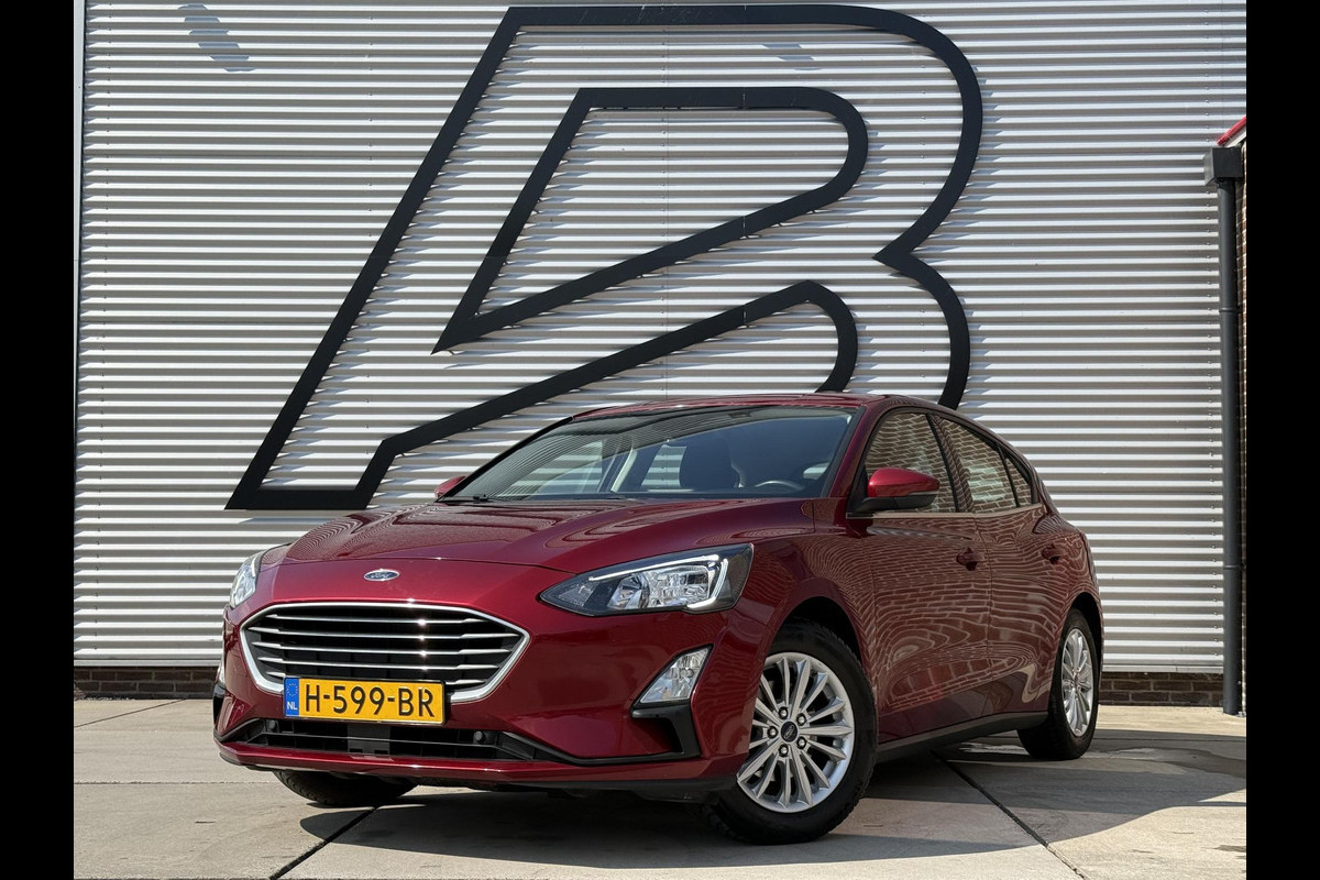 Ford Focus 1.0 EcoBoost Titanium Business 2e Eigenaar|Navi|B&O|Adap Cruise|Stoel+Stuurverw|Clima|Carplay|Camera|Elek Ramen|PDC V+A|Trekhaak|N.A.P|APK tot 03-2028