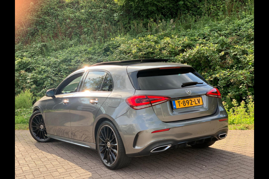Mercedes-Benz A-Klasse A200 AMG ! PANO SFEER BOMVOL TOPSTAAT !