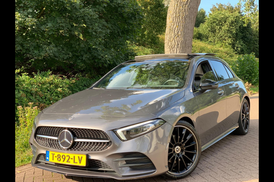 Mercedes-Benz A-Klasse A200 AMG ! PANO SFEER BOMVOL TOPSTAAT !