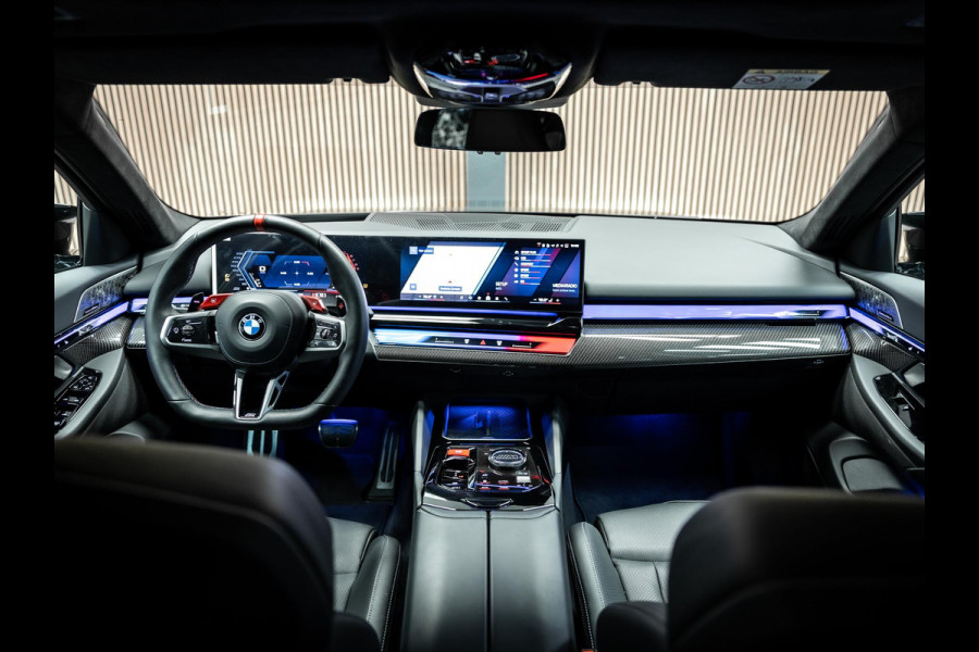 BMW 5 Serie M5  Carbon exterieur, Korbach 22 inch brons, Full options!!!!