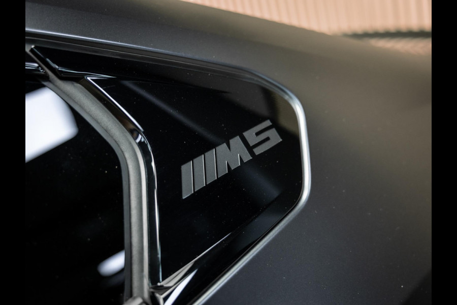 BMW 5 Serie M5  Carbon exterieur, Korbach 22 inch brons, Full options!!!!