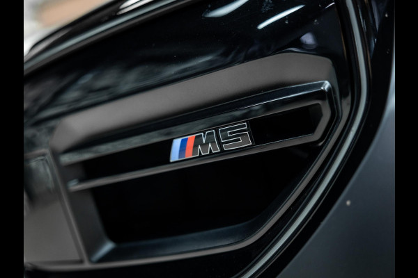 BMW 5 Serie M5  Carbon exterieur, Korbach 22 inch brons, Full options!!!!