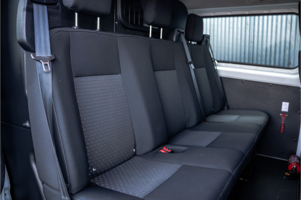 Ford Transit Custom 2.0 EcoBlue L1H1 | DC 6-Zits | LED | Cruise | PDC | Airco | Trekhaak